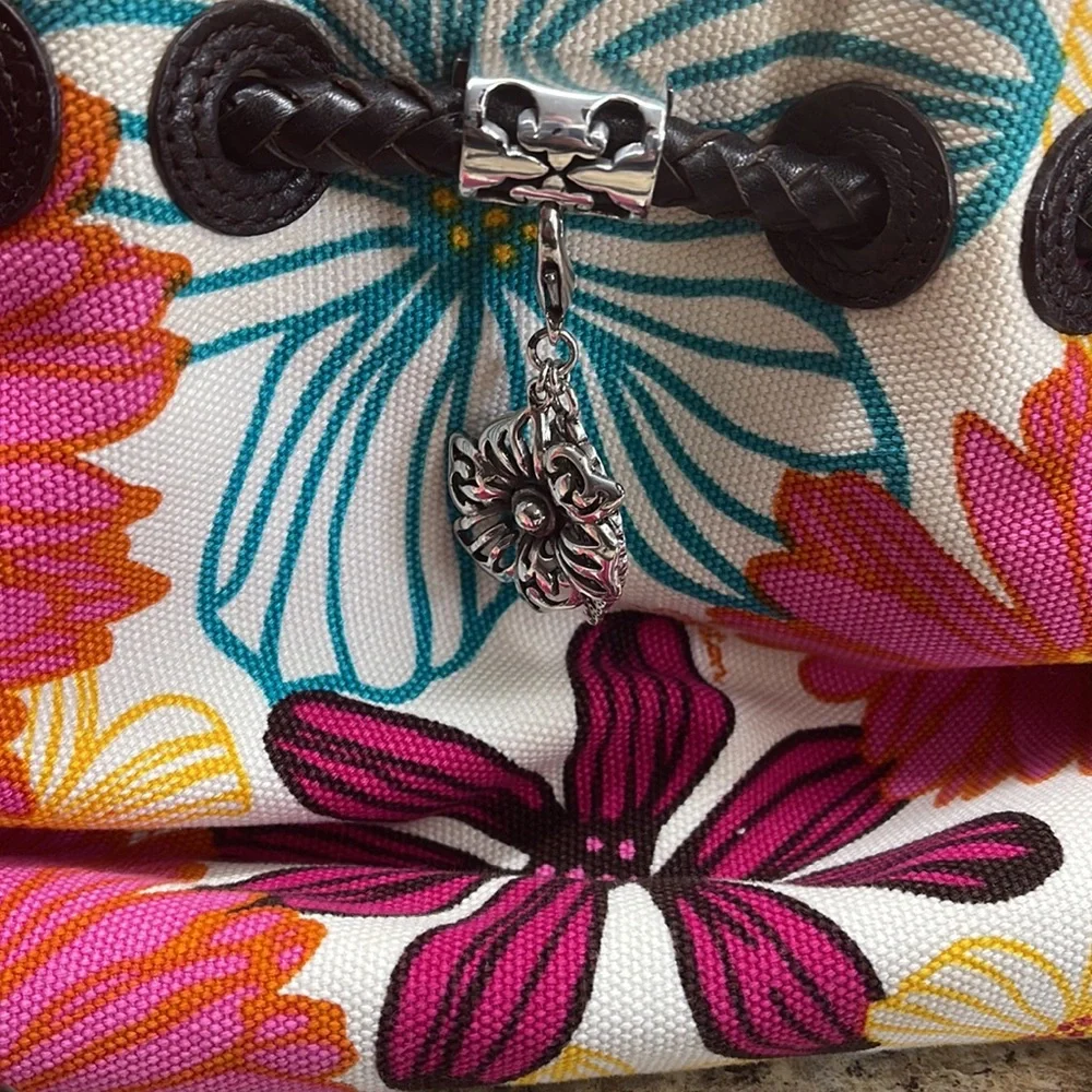 Brighton Handbag - Picture 2 of 3